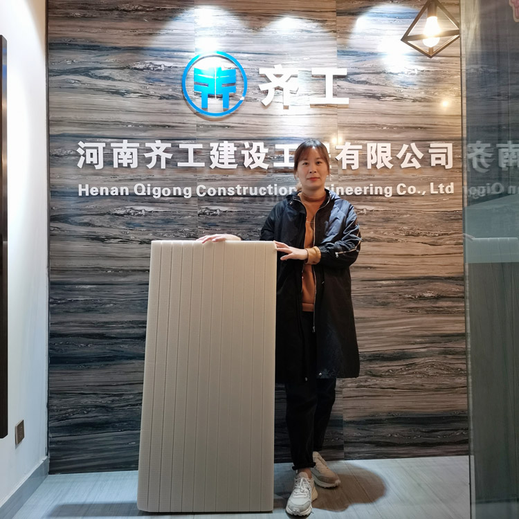 建筑外墻保溫板施工技術的優(yōu)勢